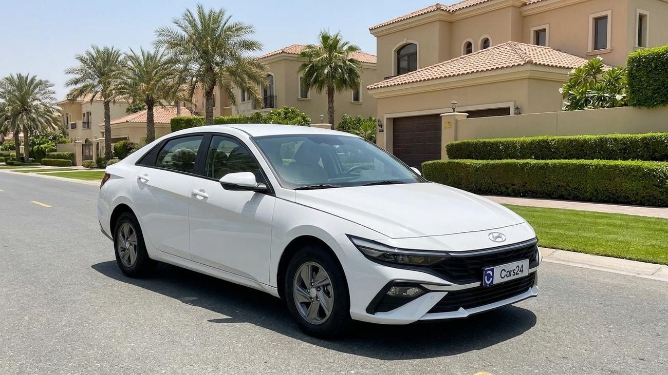 2024 Hyundai Elantra SMART